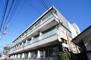 リブリ・アバンセ【1階】の外観