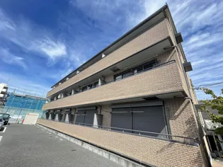 グランシャリオ 桜木【3階】の外観