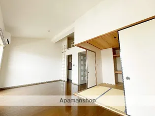 オーチャードヴィレッヂ【5階】の内装