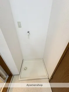 ロイヤルコートⅡ【101号室】の内装