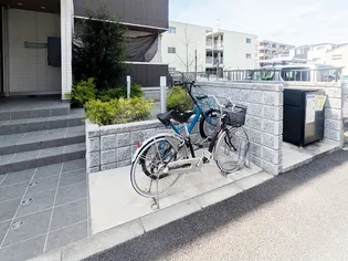 コリーヌヴェール日進【2階】の内装