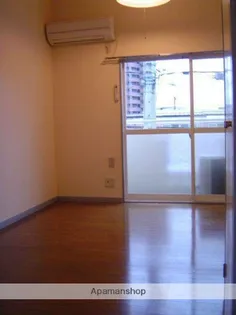 リリーハウス【205号室】の居間