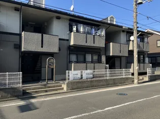 オイコス壱番館の画像