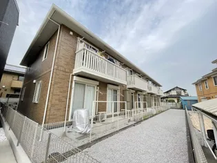 グランモア・ゼファー【2階】の外観