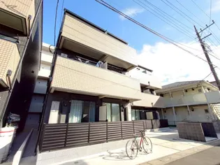 カプレットネロS【1階】の外観