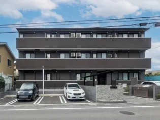 アリュールの画像