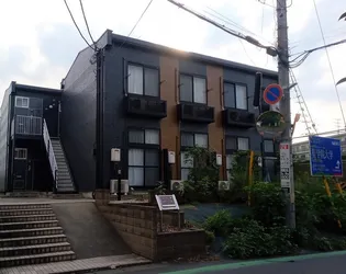 レオパレスWEST COURTの画像