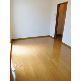 アンプルール ブワ 指扇Ⅱ【2階】の居間