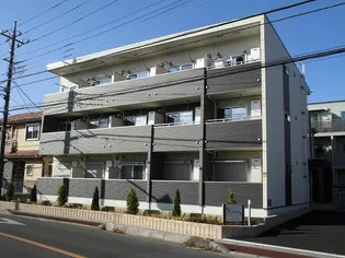 シャン ラフレシールの画像