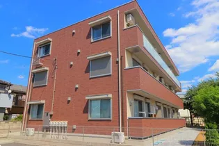 ブラウンヒルズ【1階】の外観