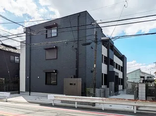 ノーブルパレス【1階】の外観