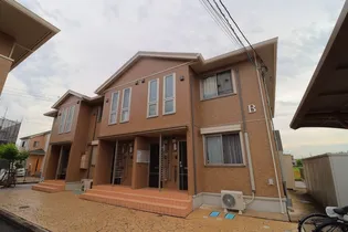 ソレアード B【1階】の外観