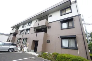 ピュアロータス【3階】の外観