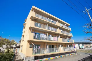 ベアーマンションの画像