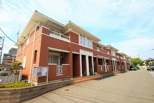 シュティル・ヴェスト【1階】の外観