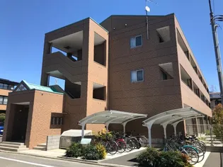 グランドール【1階】の外観