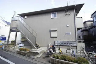 埼玉県志木市柏町4丁目【アパート】の外観