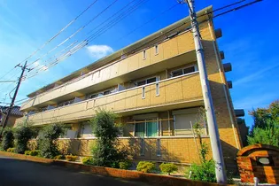 サンジュネス【1階】の外観