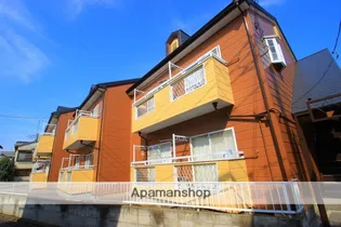 ウィスタリアコートの画像