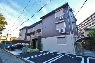 レーヴ【1階】の外観