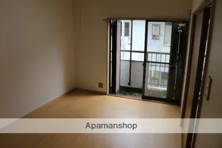 ゴールドヒル5【2階】の内装