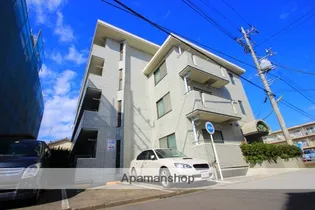 万輝ハイム【2階】の外観