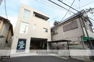 ラージフィールド【1階】の外観