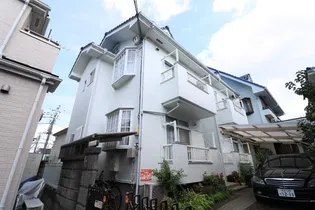 ドミール南台【2階】の外観