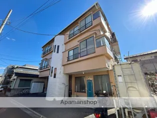 マンション東【103号室】の外観