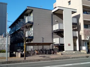 レオパレスムーブメント鶴瀬【1階】の外観