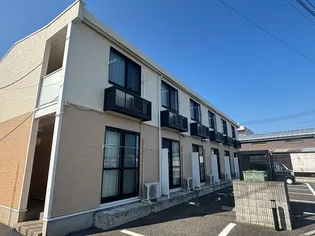 レオパレスフィオーレ【2階】の外観