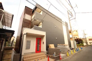 リブリ・ガーデンヒルズ【1階】の外観