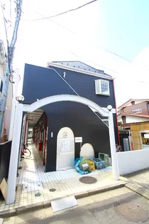 プラザ・ドゥ・シュバリエ【2階】の外観