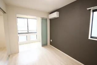 ラピュール【1階】の居間