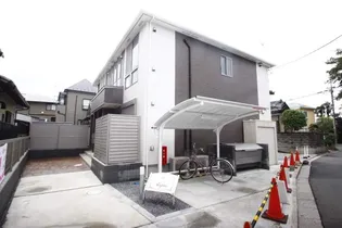 ラピュール【1階】の外観