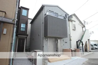 EST COLLINA(エスト コッリーナ)【2階】の外観