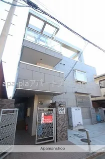 ラカータ川越【3階】の外観