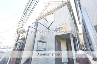 メゾンプランドルの画像