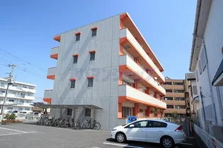 ルネス ボニータァス【1階】の外観