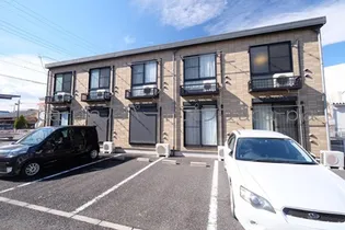 アムール H【2階】の外観