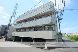 バンブーズ【3階】の外観