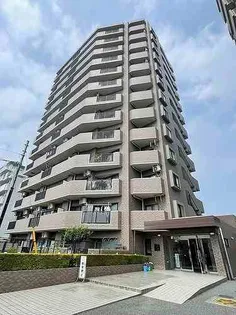 セラード川越【3階】の外観