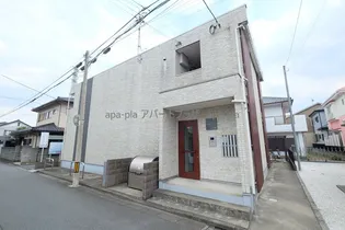 リブリ・JADE【2階】の外観