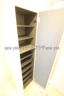 リブリ・プレゾン【1階】の内装