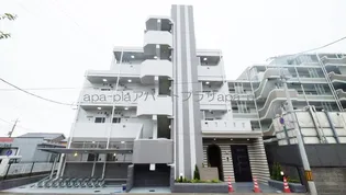 ルーモベルビ・キャトル【2階】の外観