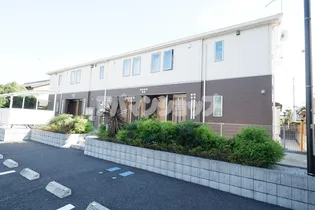 アーヴォリ【2階】の外観