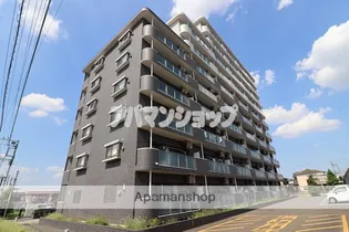 リリーヴィレッジCREST【7階】の外観