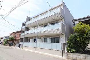 ホワイトオーキッド坂戸【1階】の外観