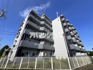 ヴィラ中川【1階】の外観