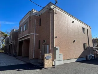 ヒルクレスト サンワ【1階】の外観